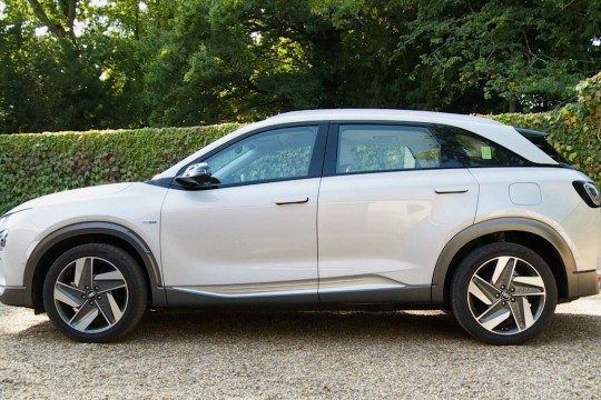 Hyundai NEXO SUV 5 Door Hydrogen Fuel Cell Premium SE CVT